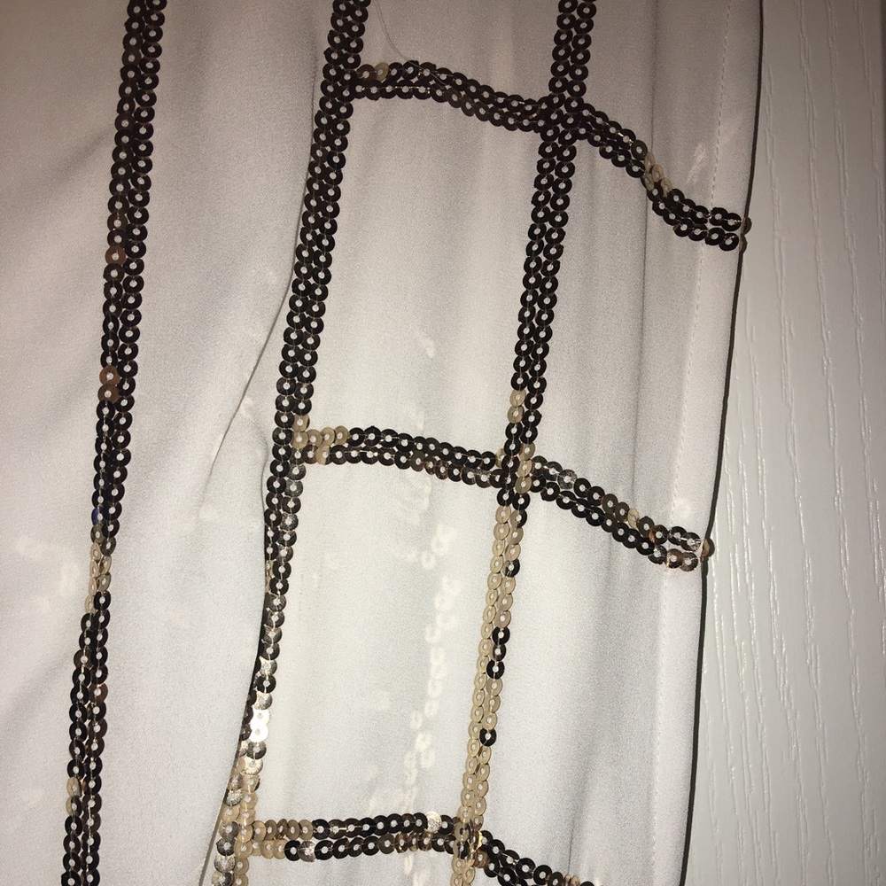 Bebe Dress - Picture 4 of 5